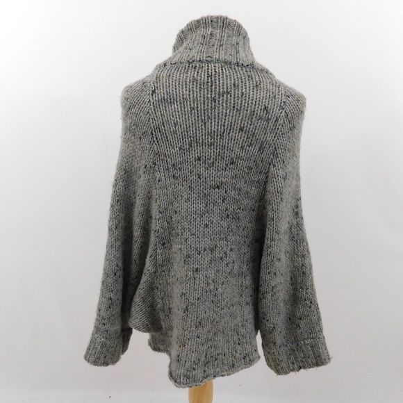 AS by DF Sweater - Picture 6 of 6